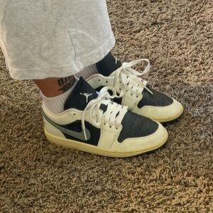 Nike Jordan 1 Low - Jade Smoke